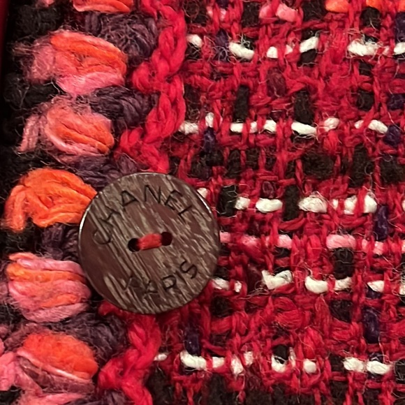 Chanel Jacket - Picture 15 of 16